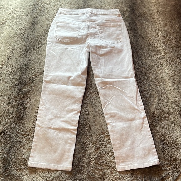 D. Jeans White Capris with Silver Buttons - Picture 3 of 3
